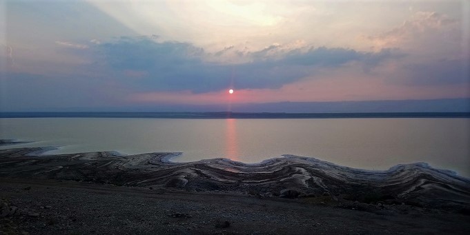 Totes Meer bei Sonnenuntergang